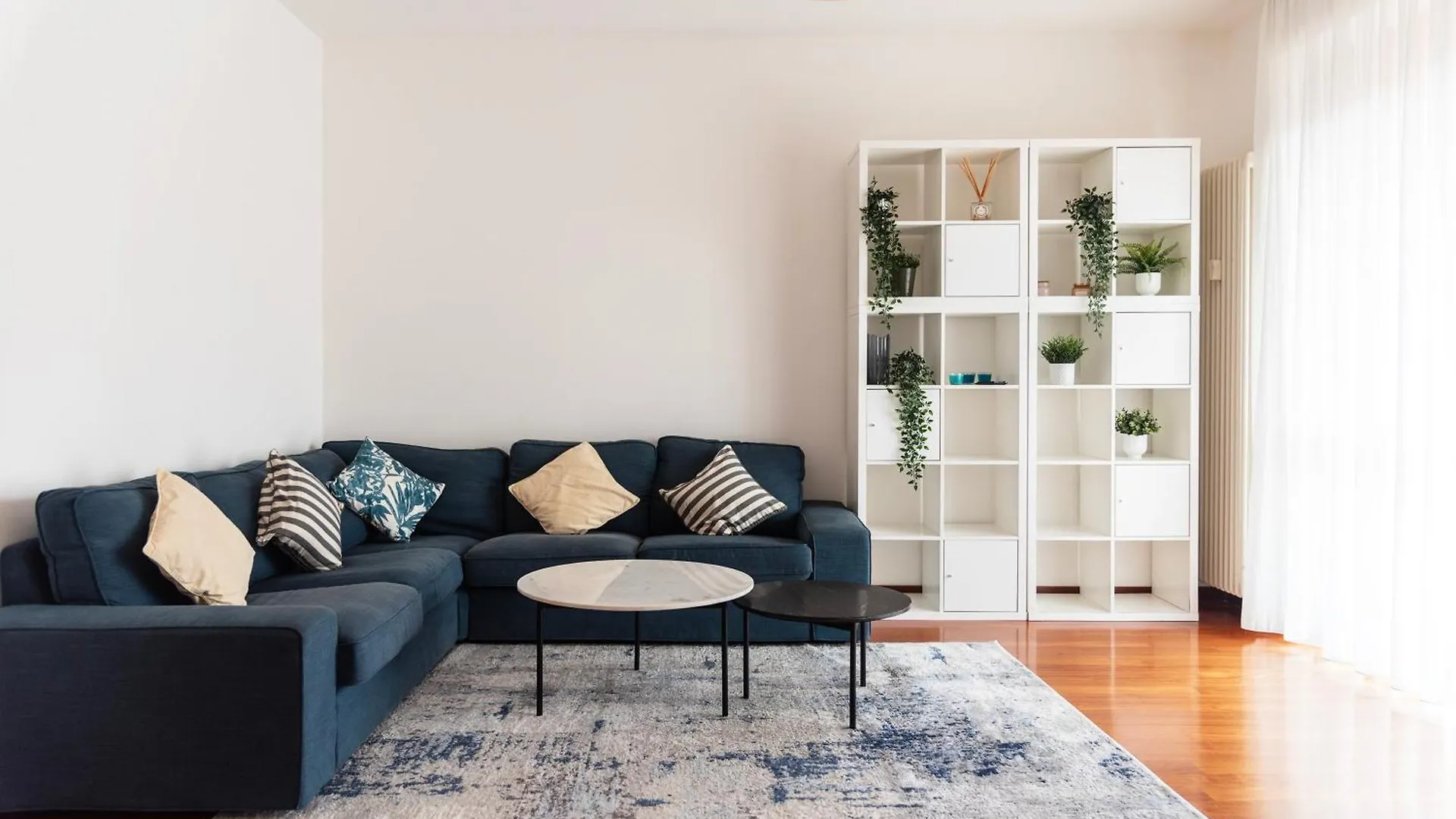 Apartment Youhosty - Cechov 21 Milan Italy