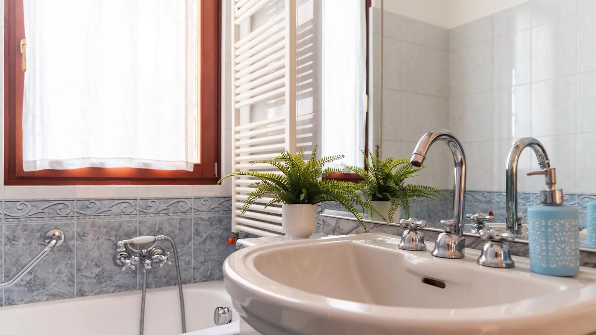 Apartment Youhosty - Cechov 21 Milan Italy